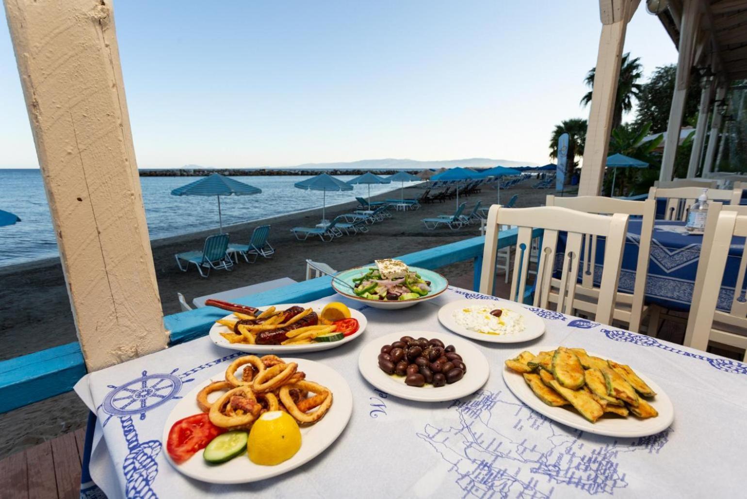 Villa Fedra Poros  Exterior photo