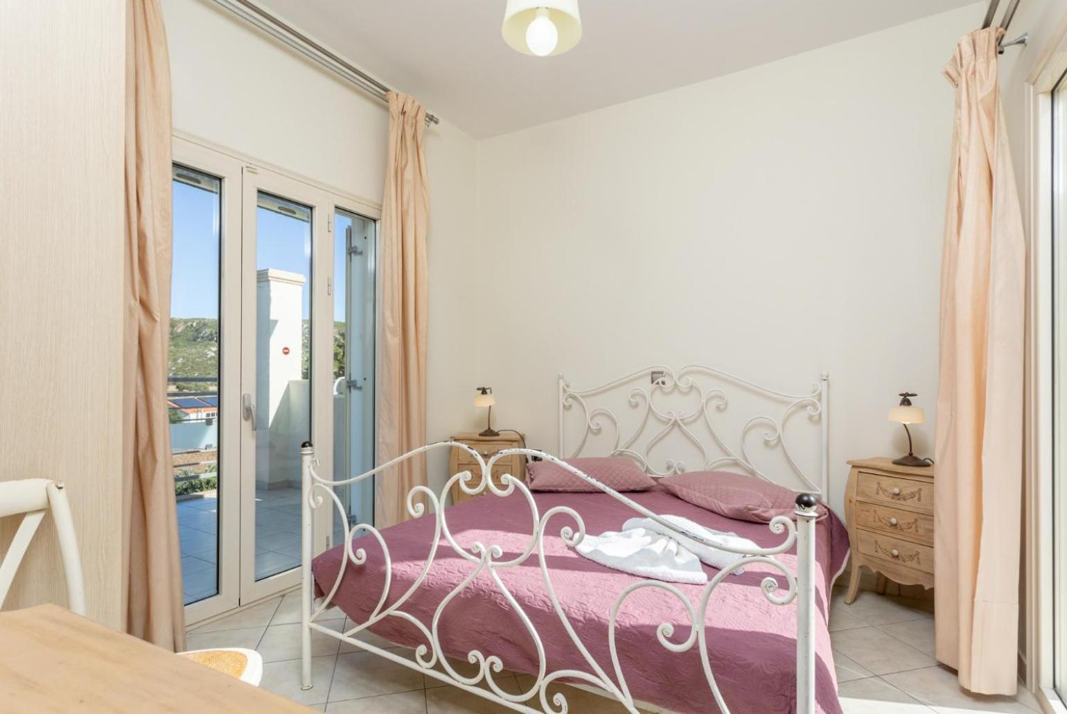 Villa Fedra Poros  Exterior photo